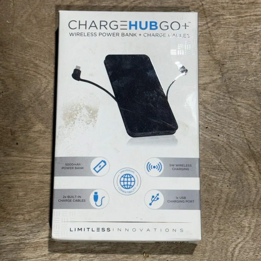 ChargeHubGo+ Wireless Power Bank